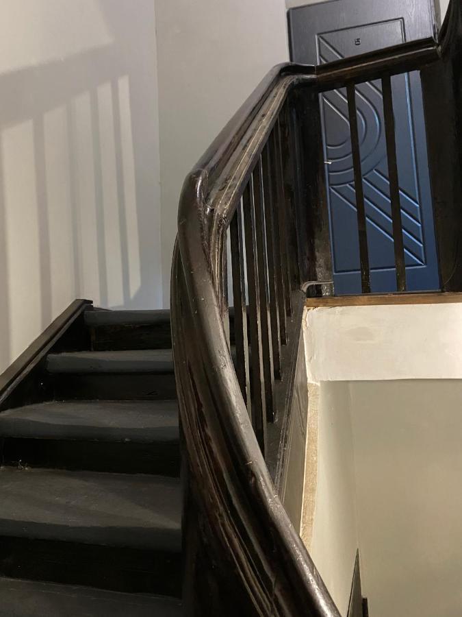Апартаменти Королівські На Вулиці Лесі Українки 19 Lviv Extérieur photo
