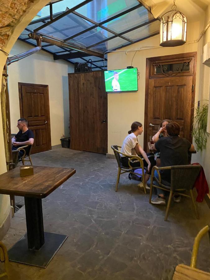 Апартаменти Королівські На Вулиці Лесі Українки 19 Lviv Extérieur photo